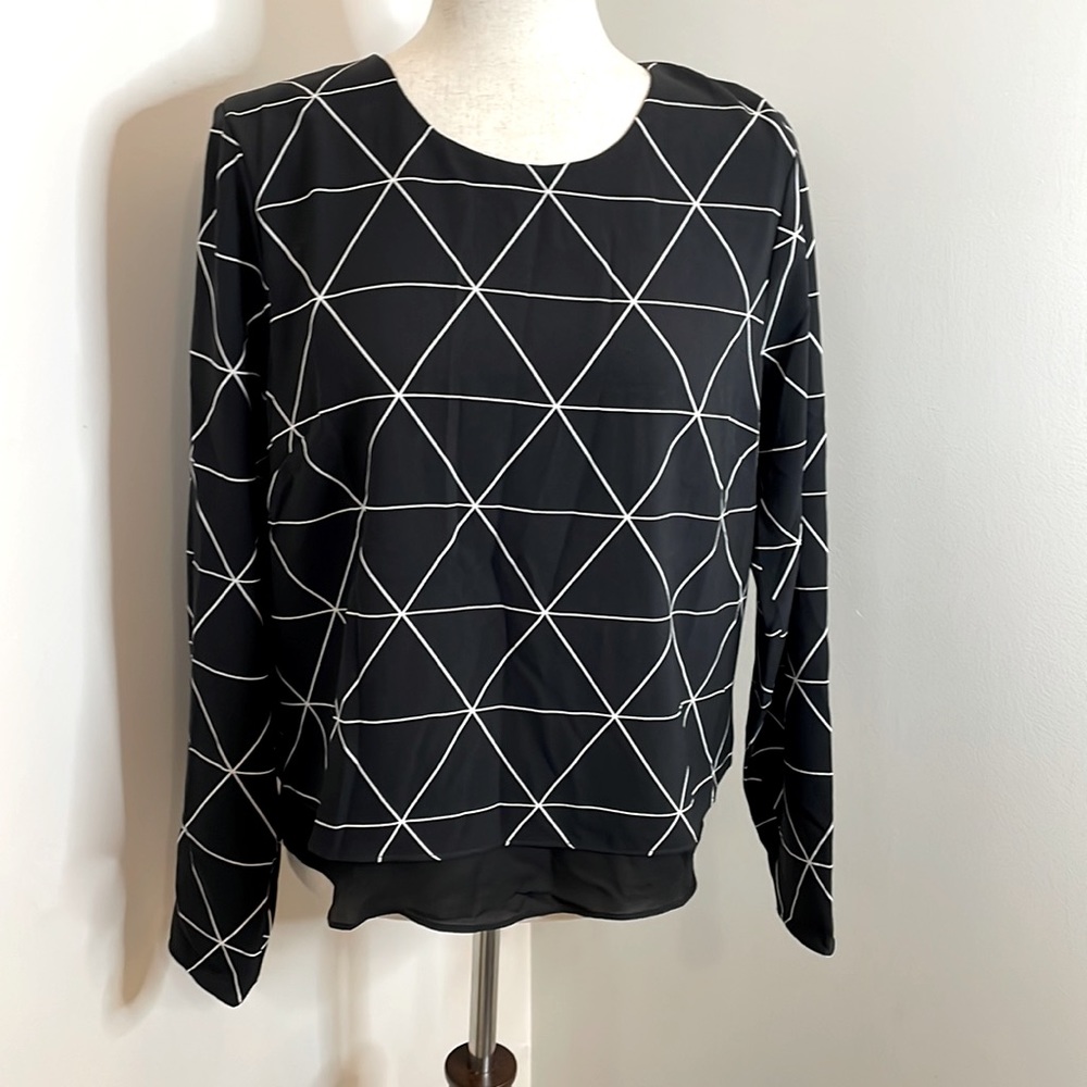 Romeo & Juliet Couture Blouse Large